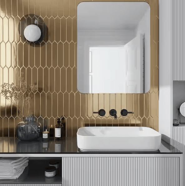 Gold picket tile backsplash